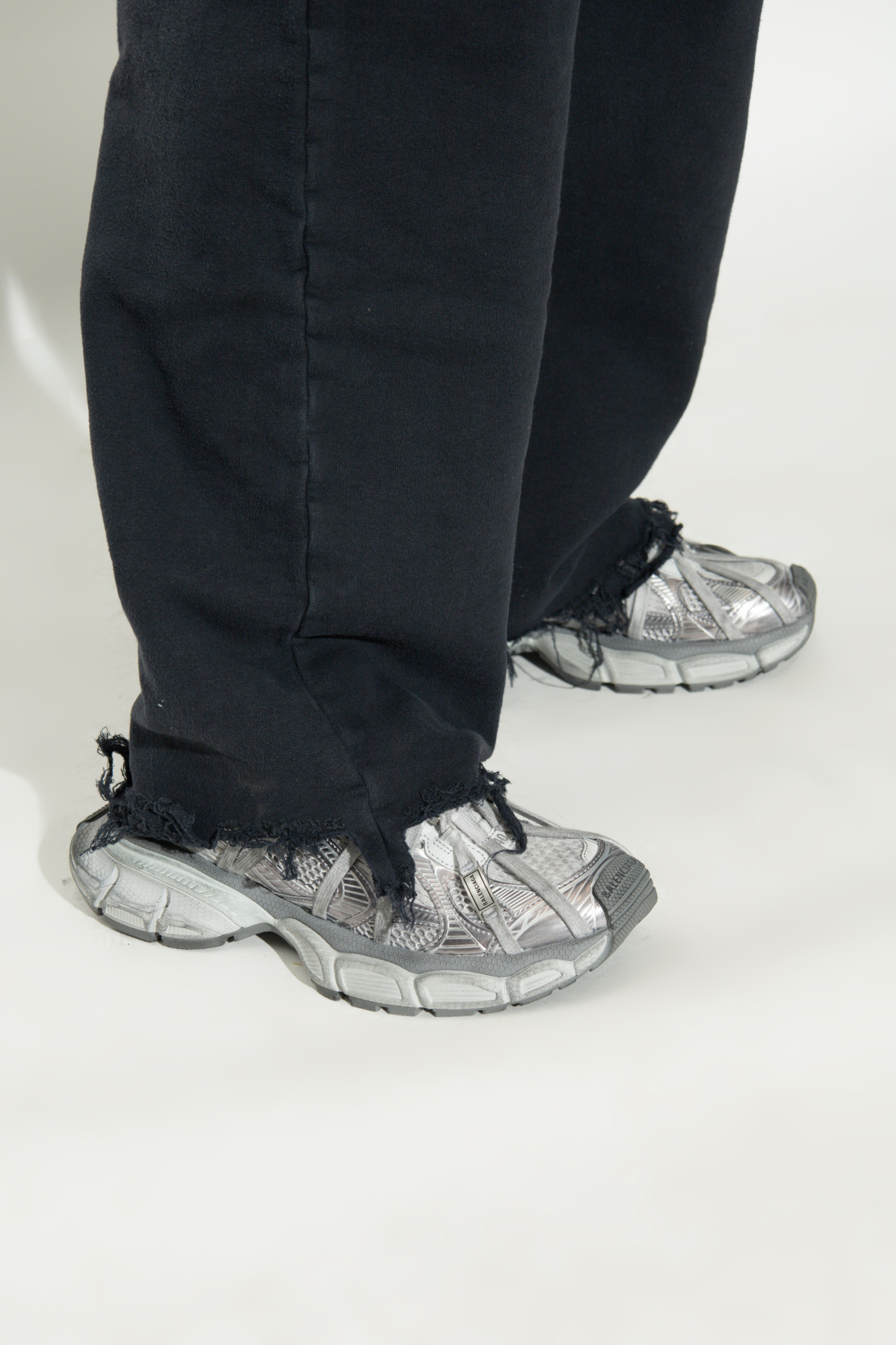 Balenciaga Sneakers 3XL EXTREME LACES B | Women's Shoes | Vitkac Balenciaga Sneakers 3XL EXTREME LACES B | Women's Shoes | Vitkac